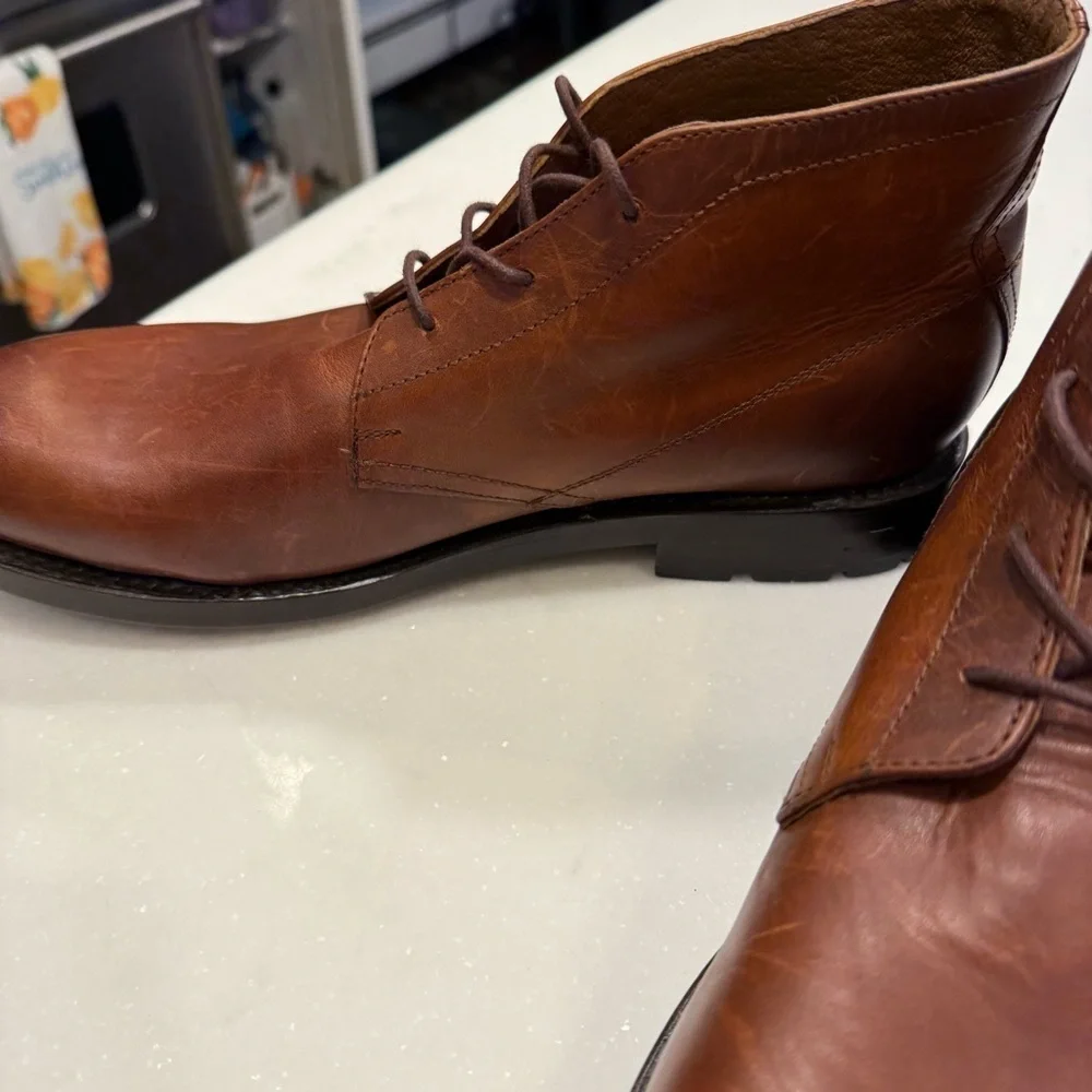 FRYE Bowery Men’s Chukka Boot Cognac Brown Size 11 D  FR40119 NEW!